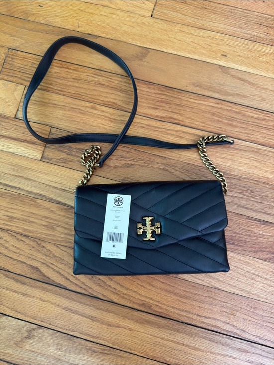 Tory Burch Handbags - Tory Burch Black Quilted Crossbody with Gold Chain Logo